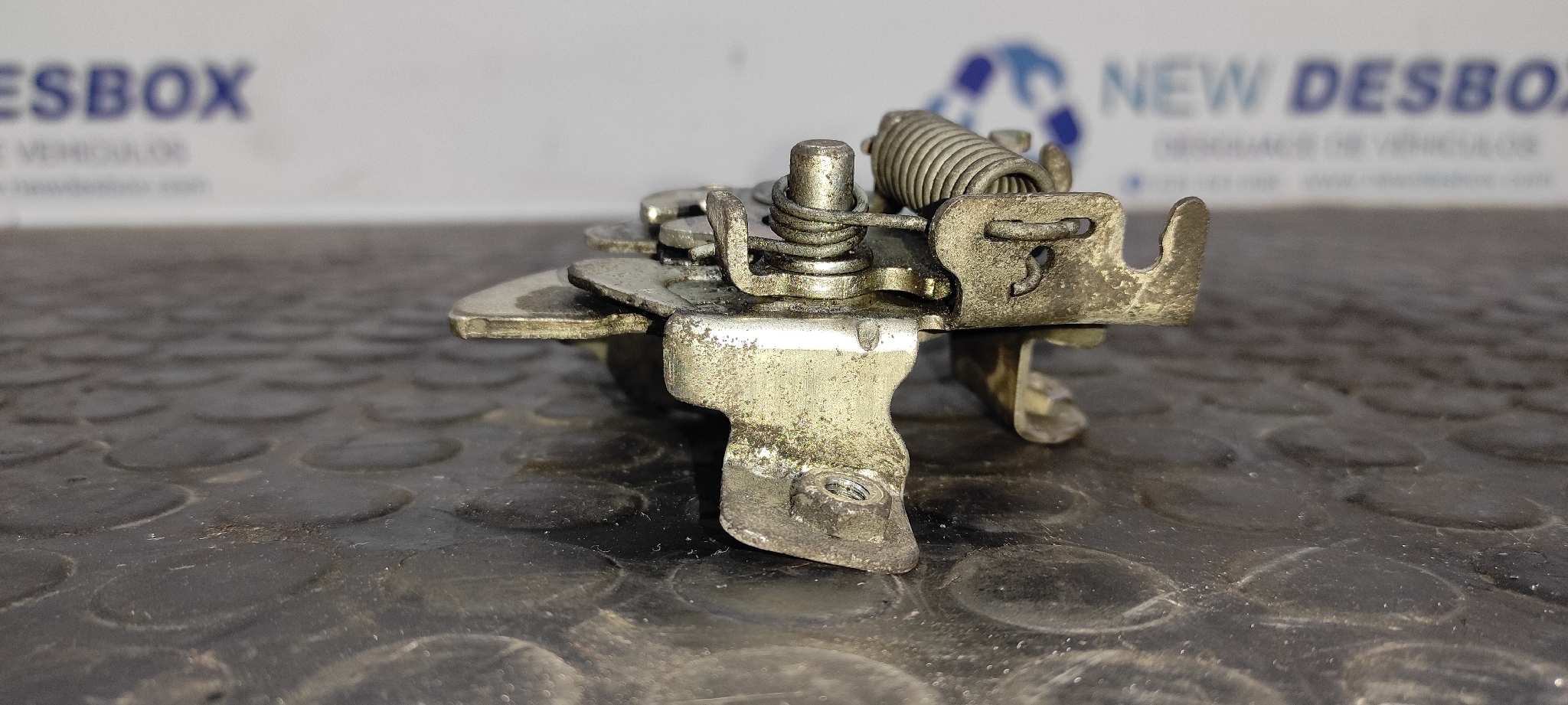 CERRADURA CAPO FIAT NUOVA 500 (150) - vista 2