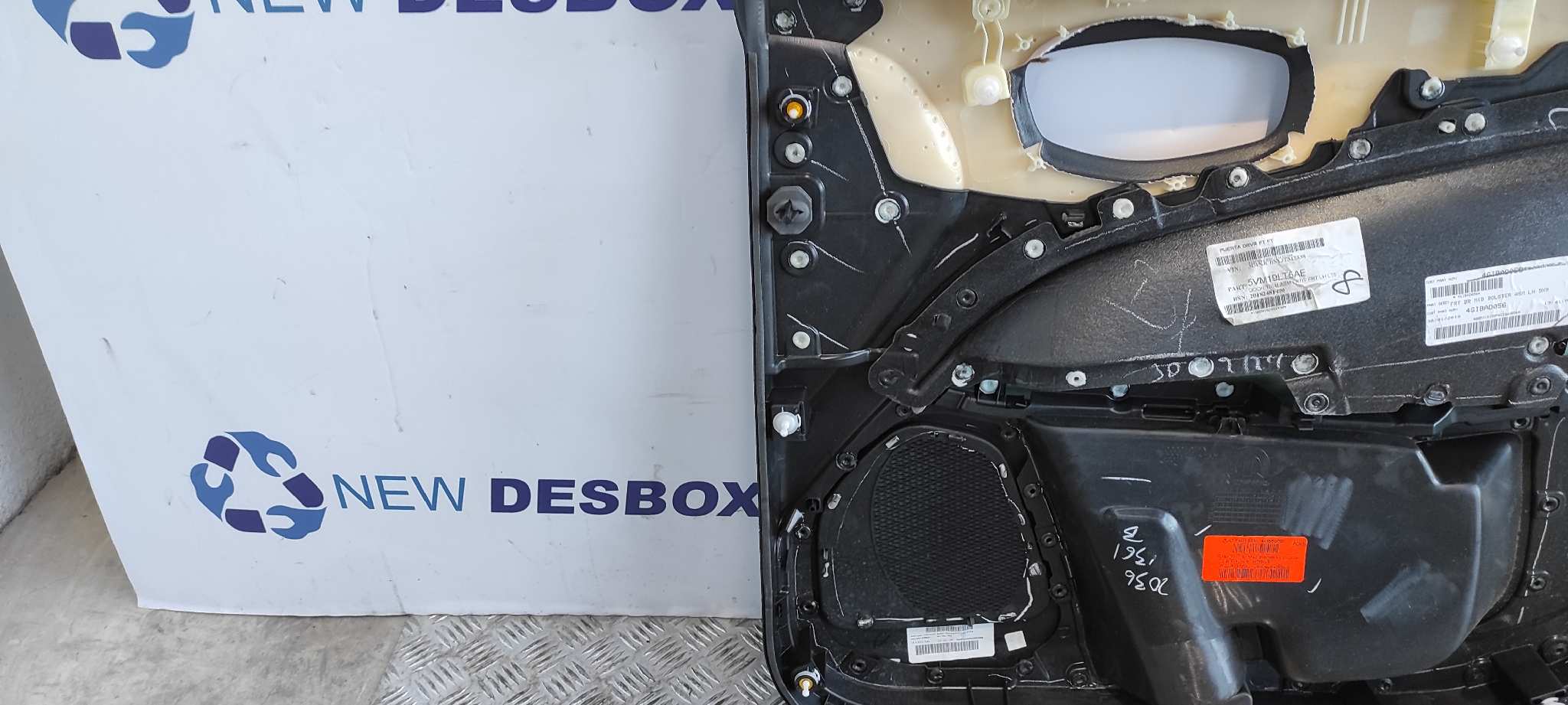 JUEGO TAPIZADOS / CARTONERAS JEEP COMPASS II - vista 5