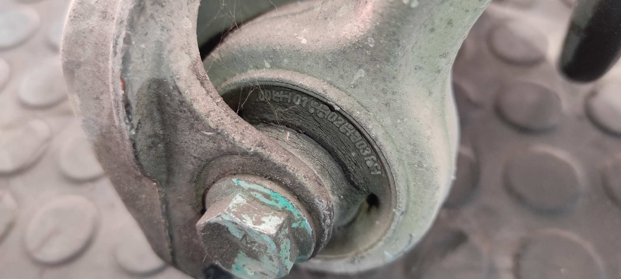 AMORTIGUADOR DELANTERO DERECHO VOLKSWAGEN PASSAT BERLINA (3B3) - vista 2