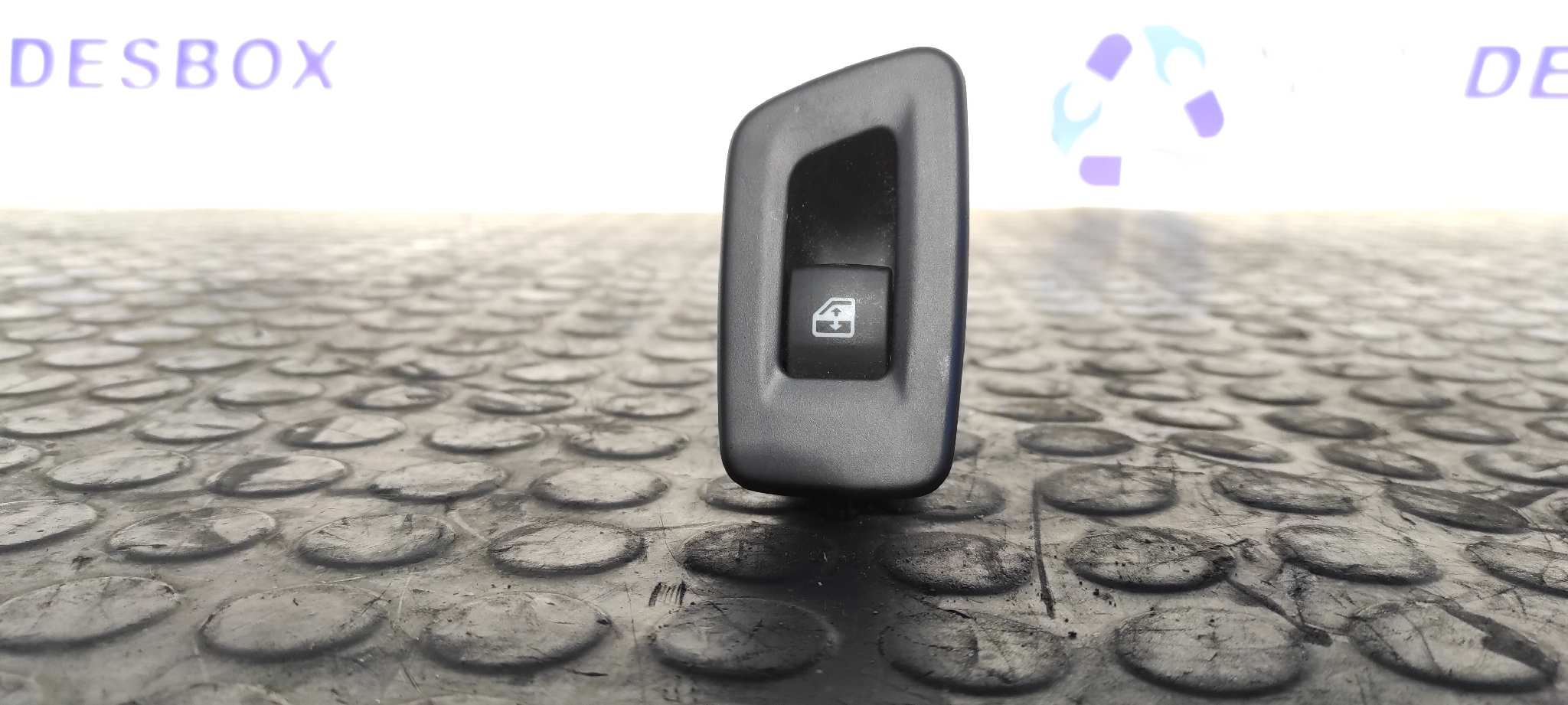 MANDO ELEVALUNAS TRASERO DERECHO JEEP COMPASS II