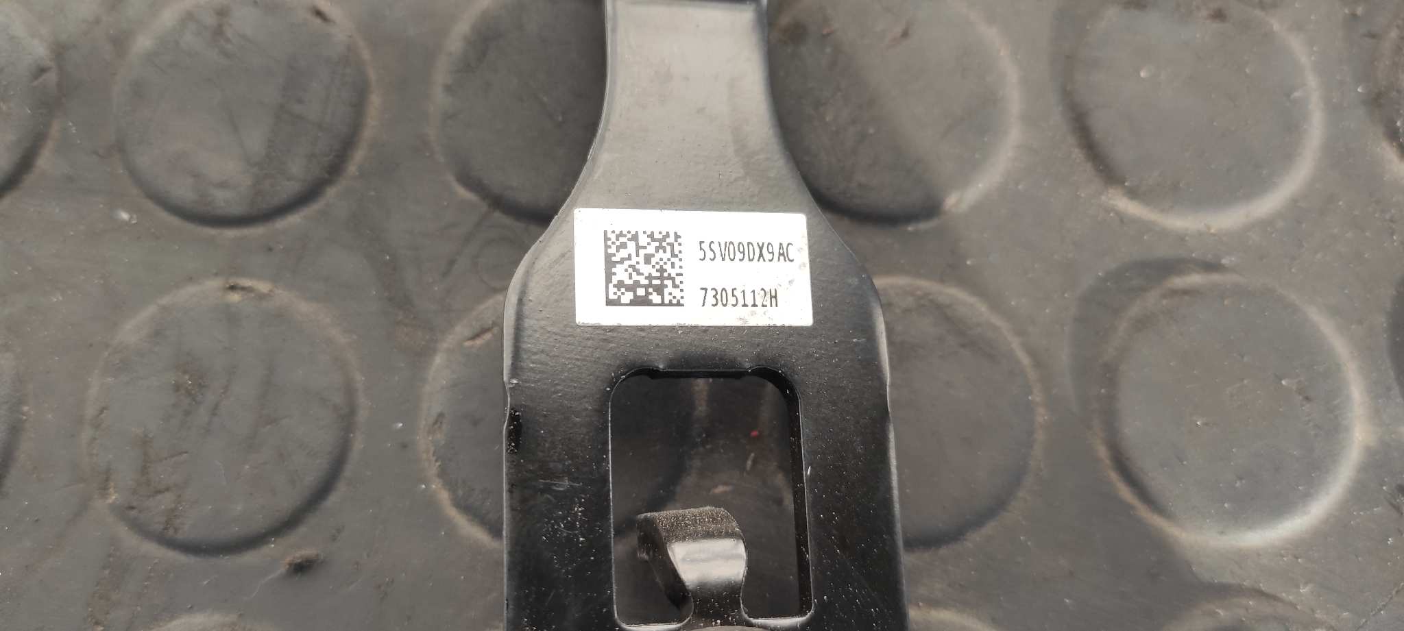 PRETENSOR AIRBAG DERECHO JEEP COMPASS II - vista 4