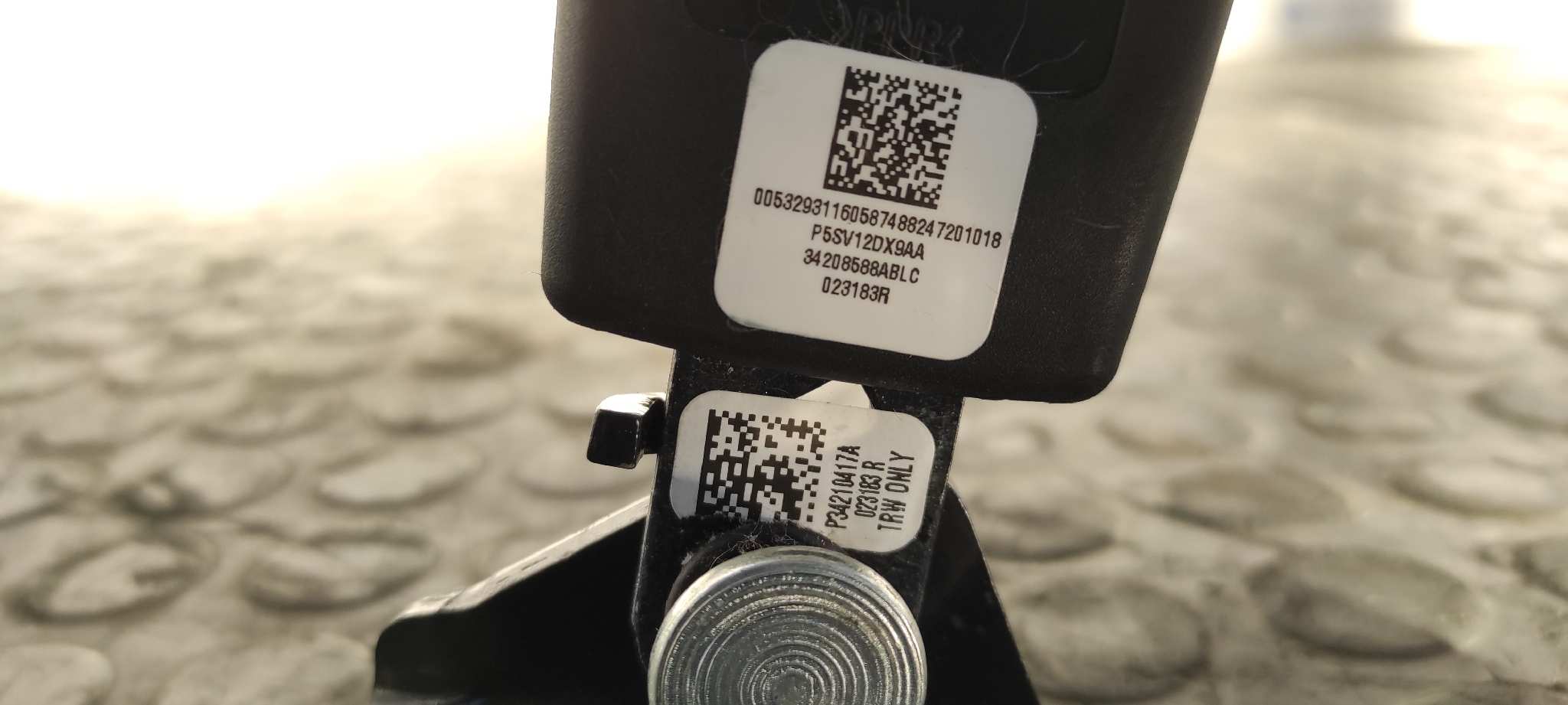 CINTURON TRASERO IZQUIERDO JEEP COMPASS II - vista 3