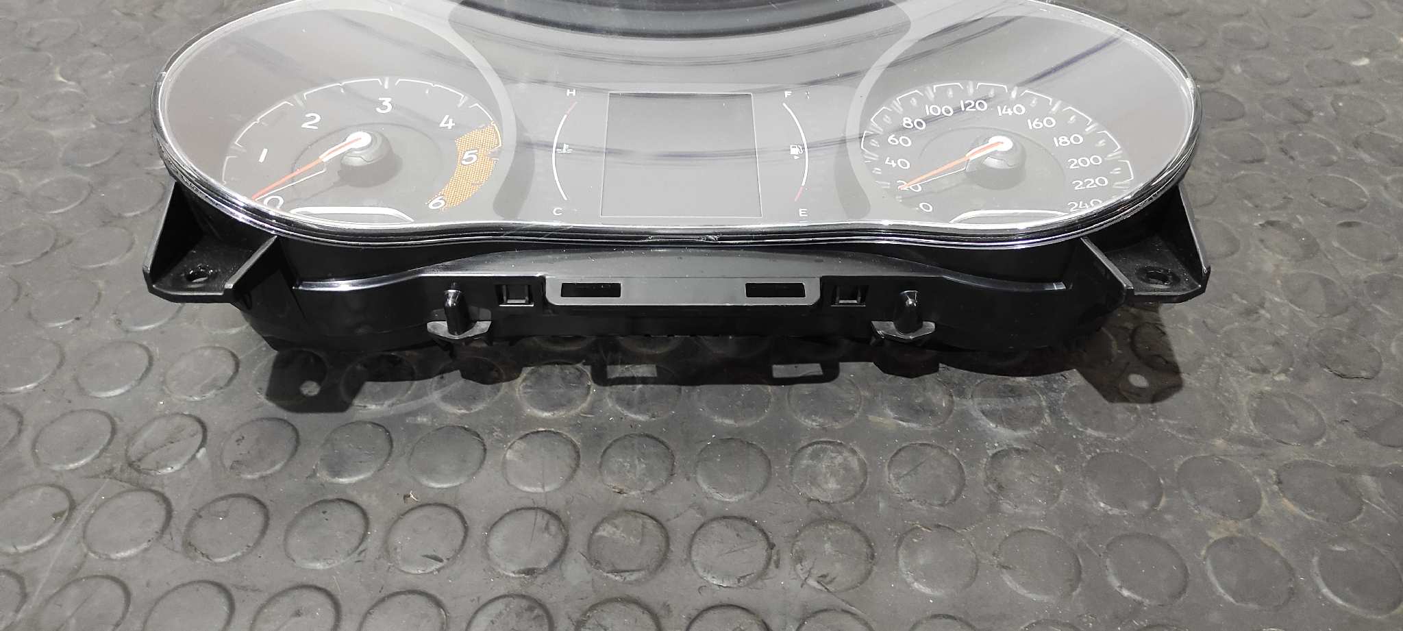 CUADRO INSTRUMENTOS JEEP COMPASS II - vista 2