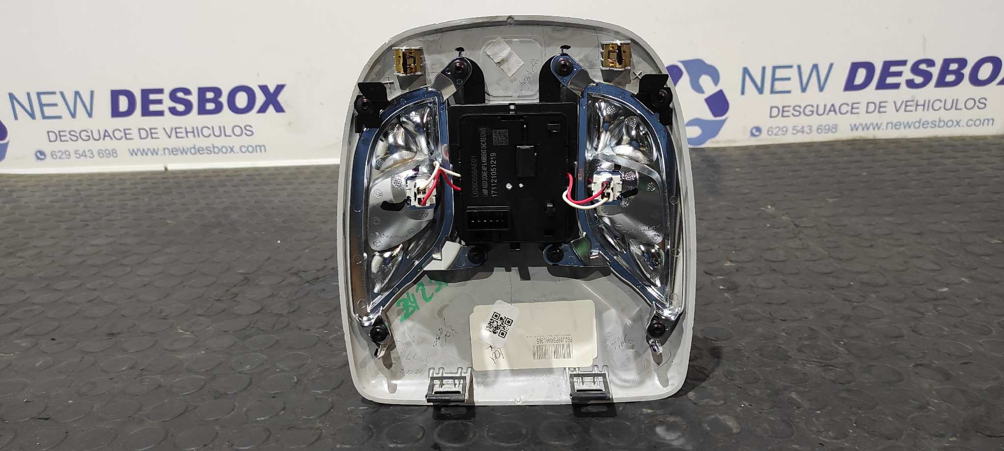 LUZ INTERIOR JEEP COMPASS II - vista 6