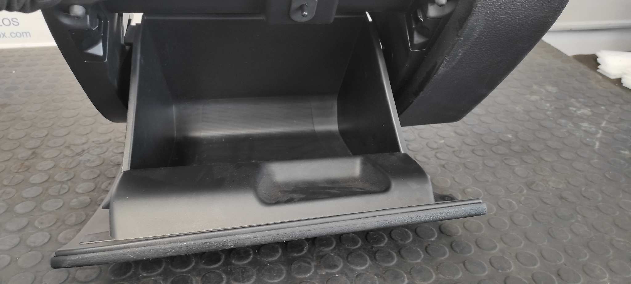 GUANTERA JEEP COMPASS II - vista 2