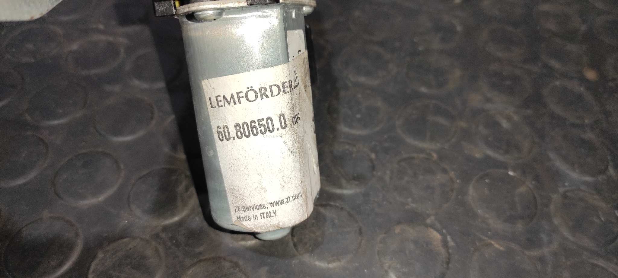 ELEVALUNAS DELANTERO IZQUIERDO FIAT NUOVA 500 (150) - vista 4