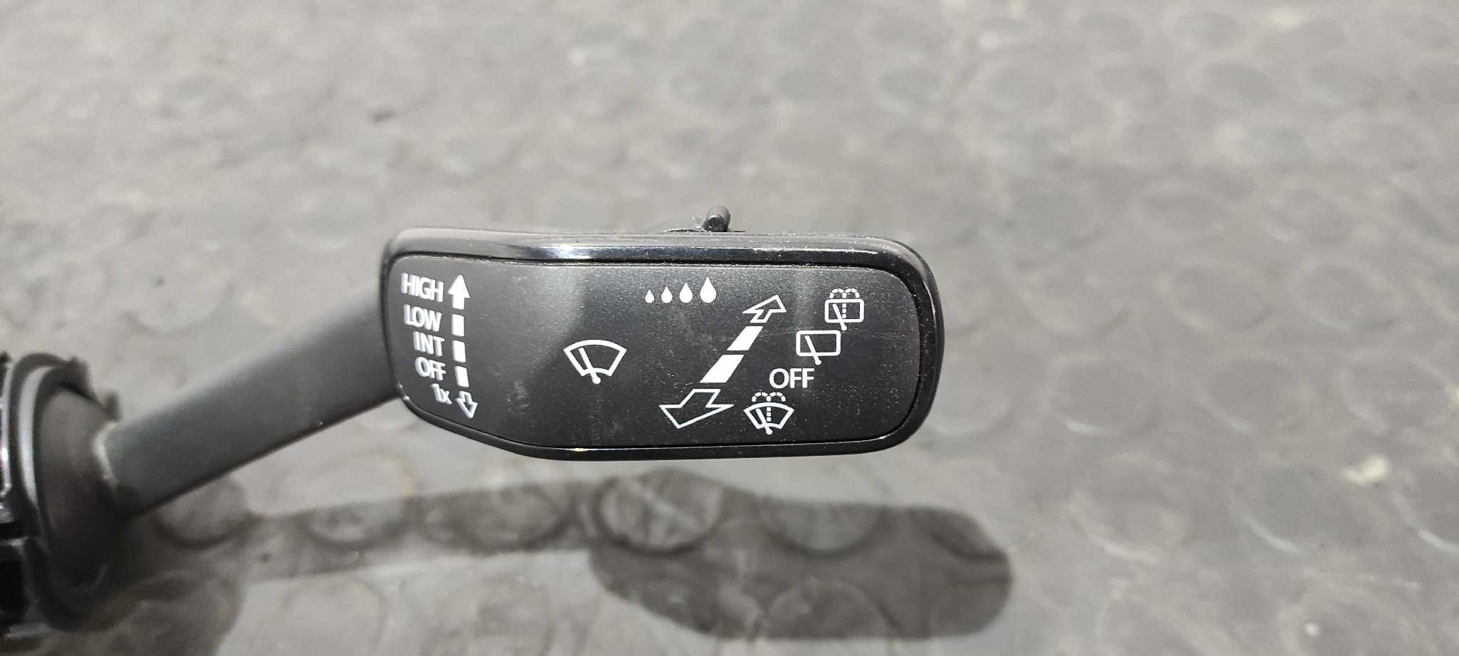 MANDO MULTIFUNCION SEAT IBIZA SC (6P5) - vista 3