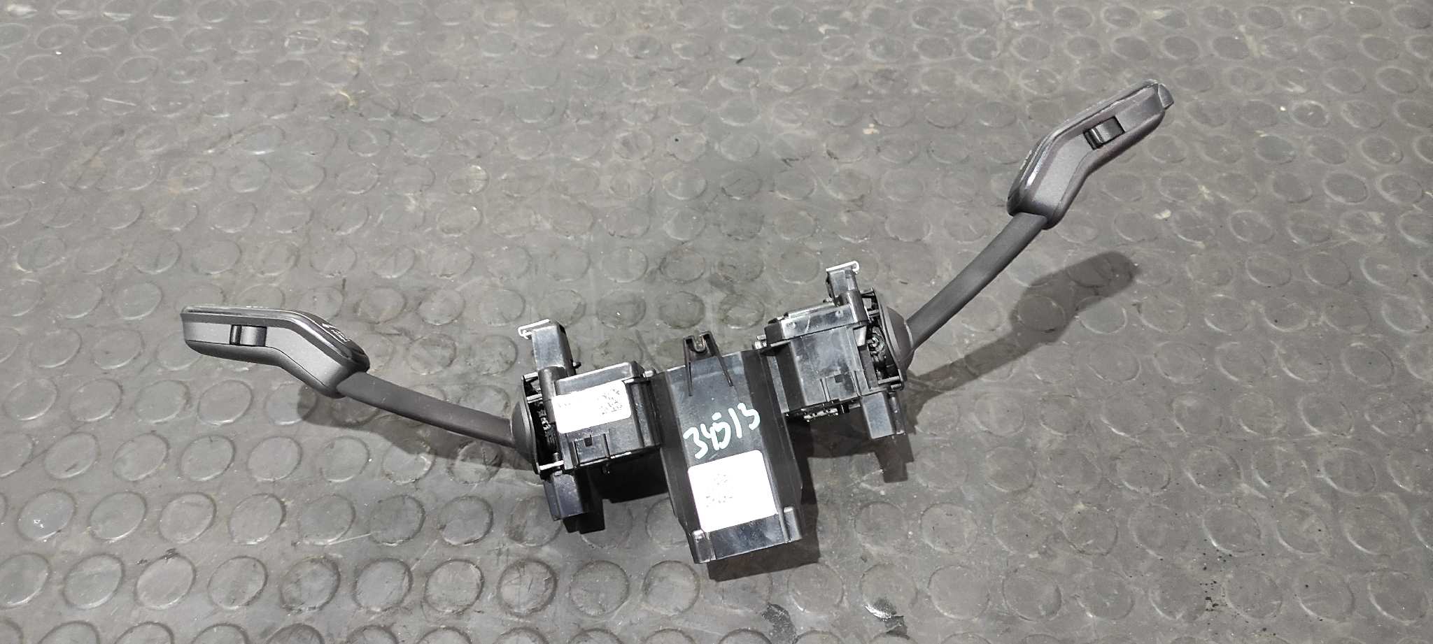 MANDO MULTIFUNCION SEAT IBIZA SC (6P5) - vista 4