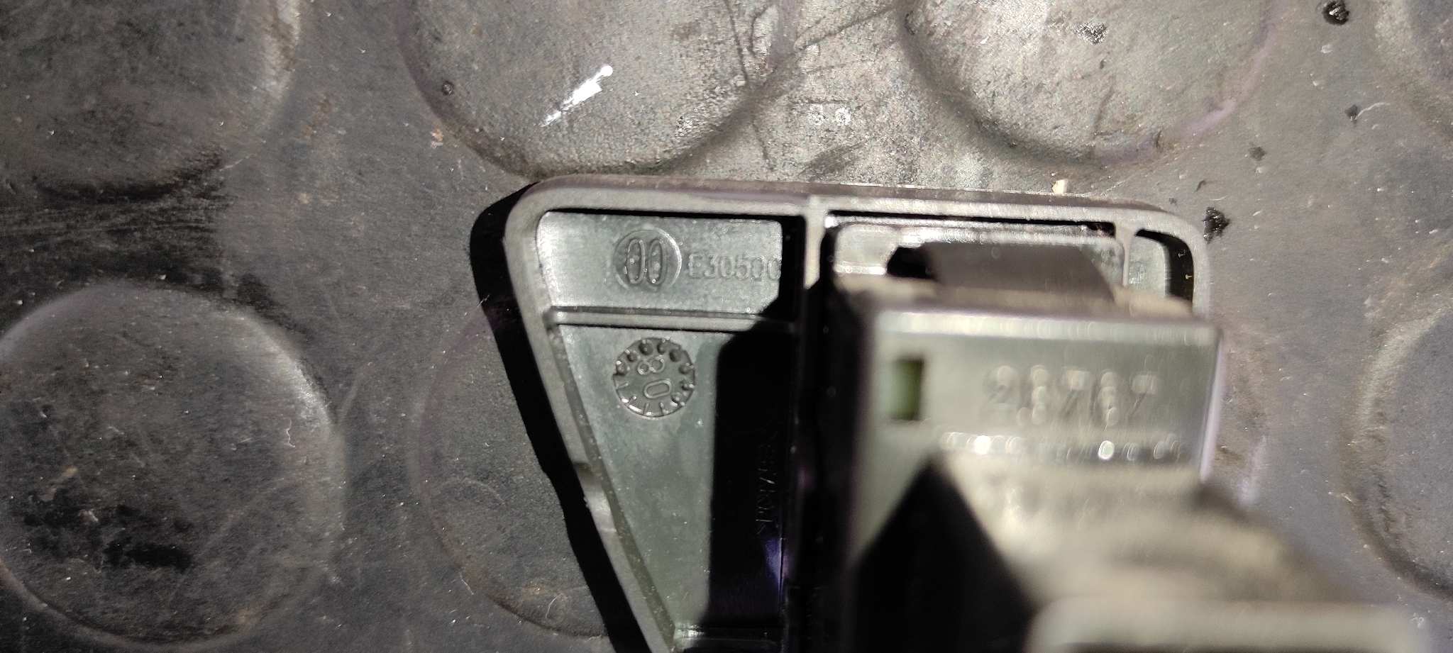 MANDO ELEVALUNAS DELANTERO DERECHO FIAT NUOVA 500 (150) - vista 2