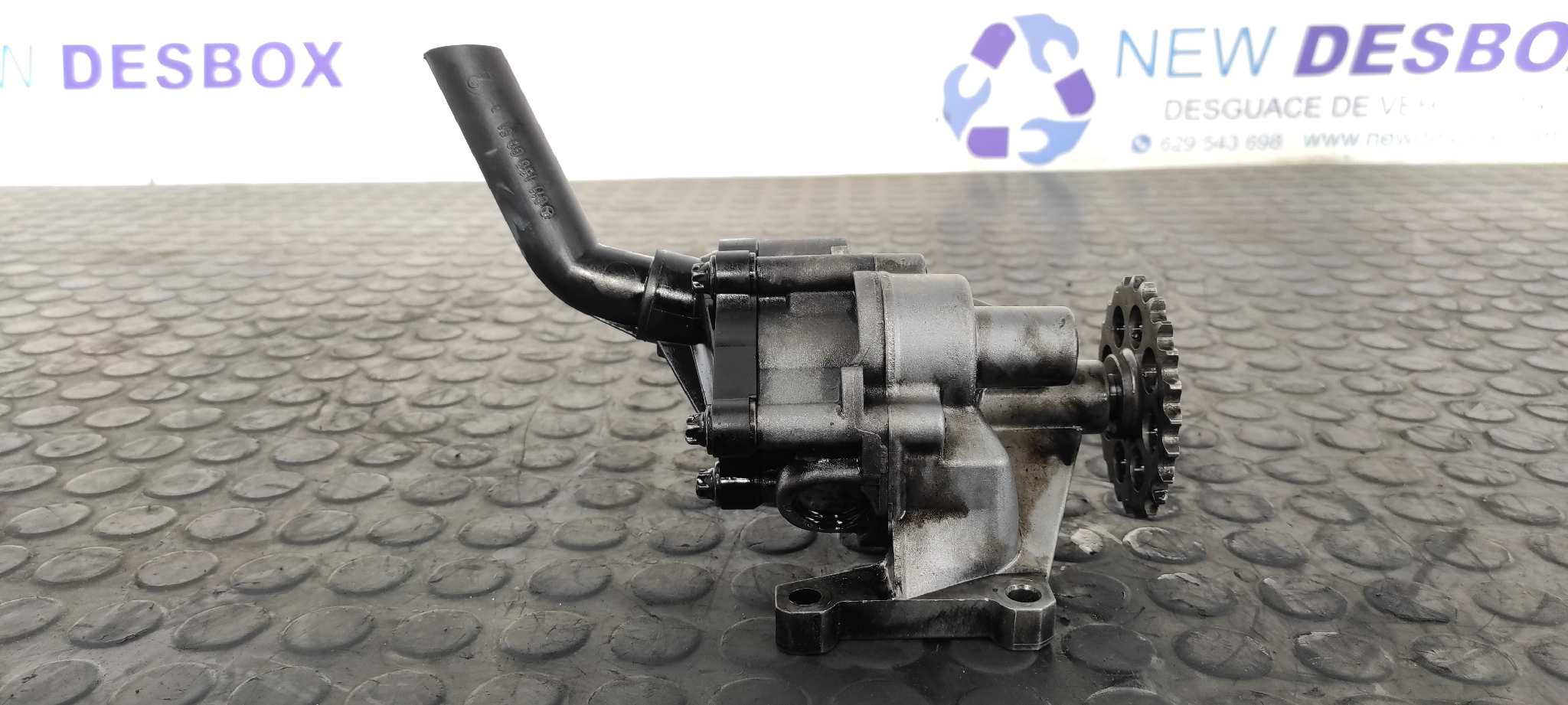 BOMBA ACEITE MERCEDES-BENZ VITO CAJA CERRADA 6.03 -> - vista 3