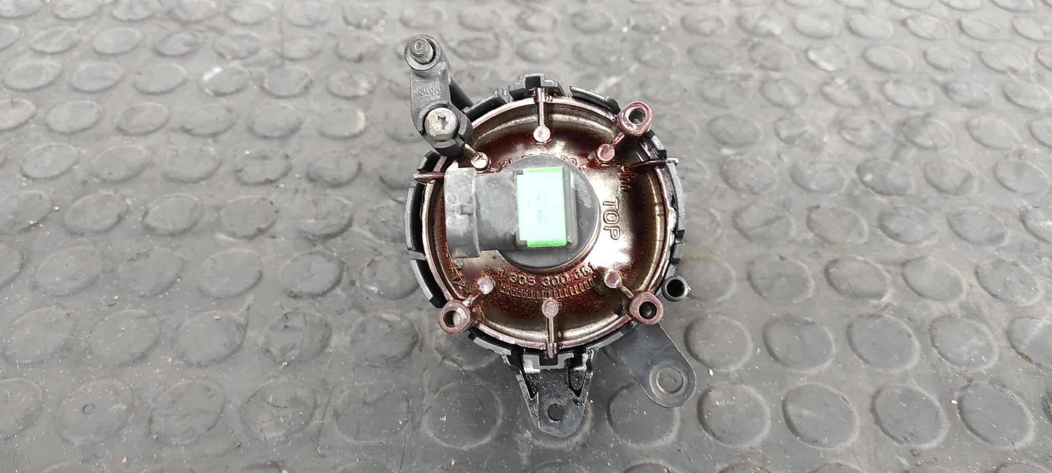 FARO ANTINIEBLA DERECHO AUDI A4 BERLINA (8E) - vista 3