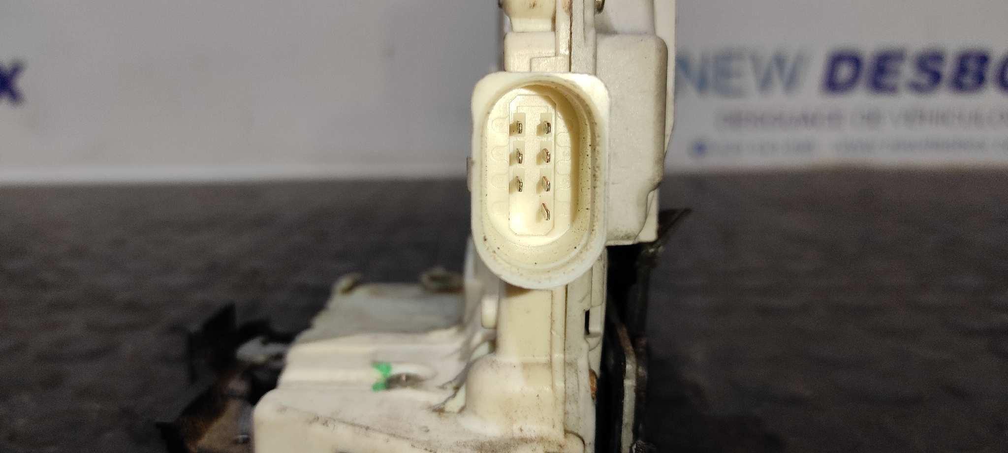 CERRADURA PUERTA TRASERA DERECHA AUDI A3 SPORTBACK (8P) - vista 2