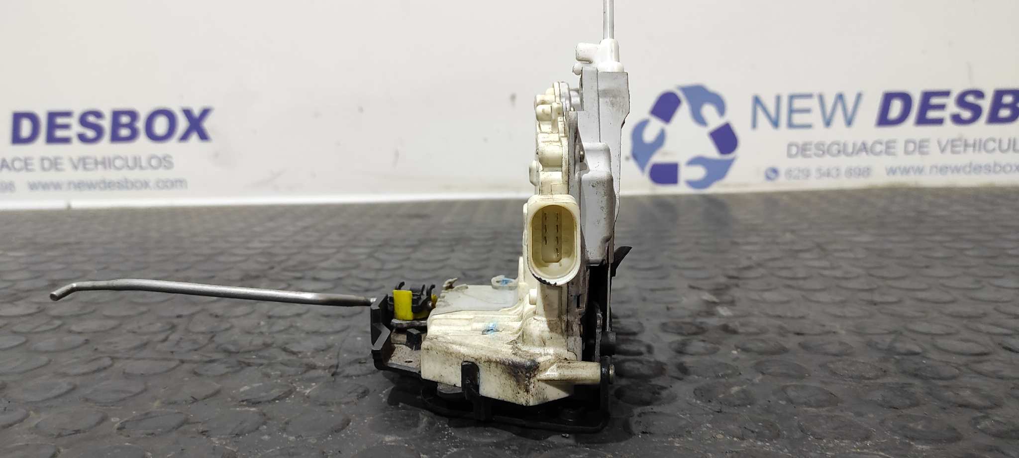 CERRADURA PUERTA DELANTERA DERECHA AUDI A3 SPORTBACK (8P) - vista 2