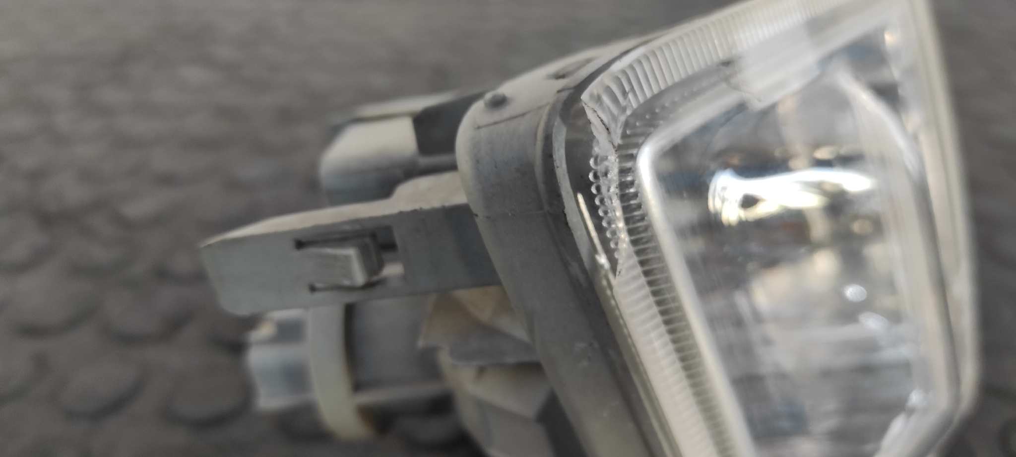 PILOTO DELANTERO DERECHO TOYOTA PRIUS (NHW30) - vista 2