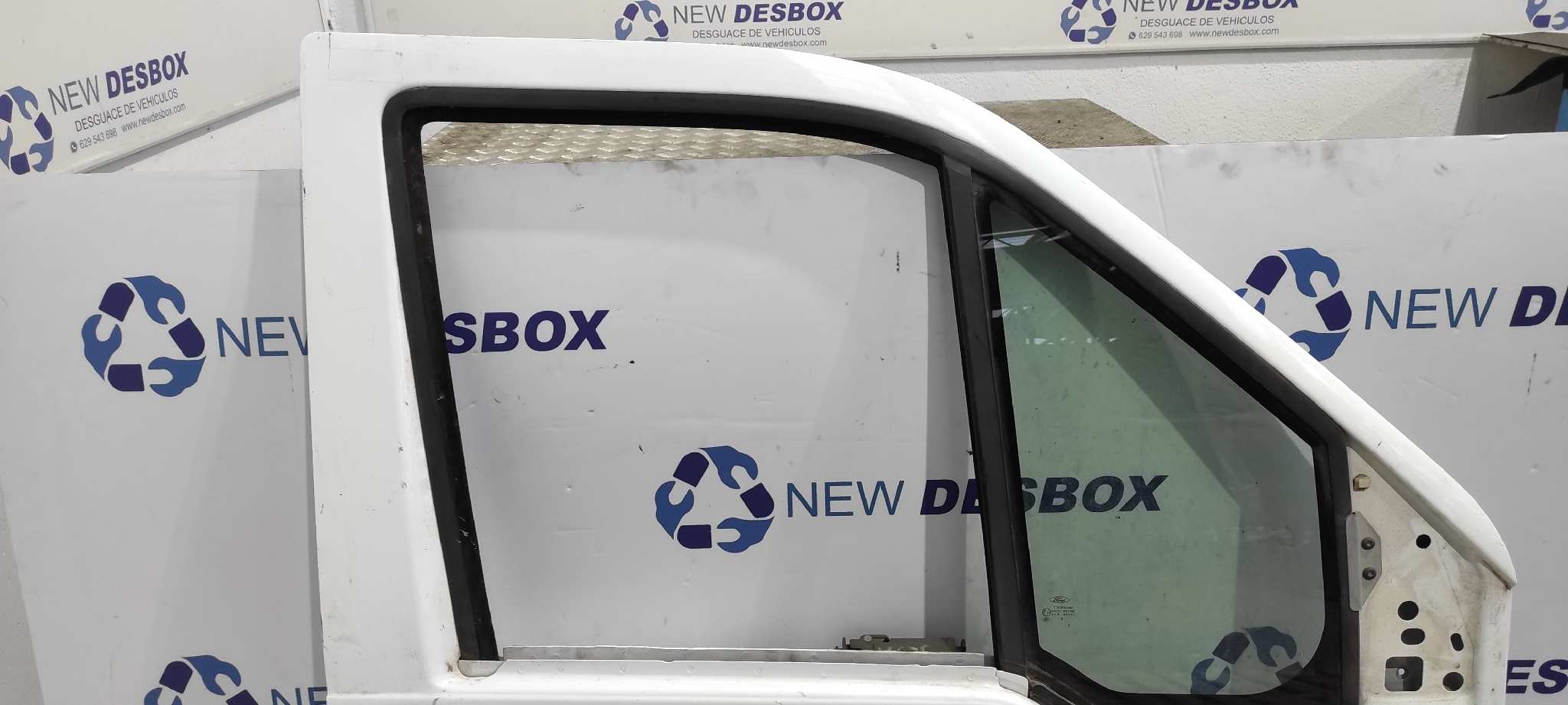 PUERTA DELANTERA DERECHA FORD TOURNEO CONNECT (TC7) - vista 2