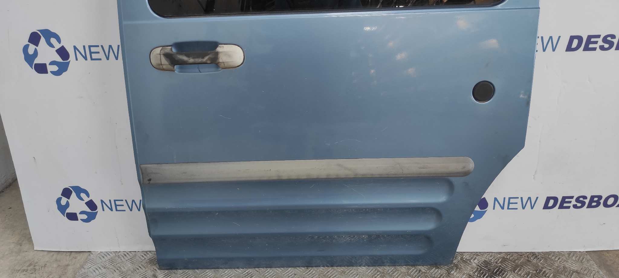 PUERTA LATERAL CORREDERA IZQUIERDA FORD TOURNEO CONNECT (TC7) - vista 6