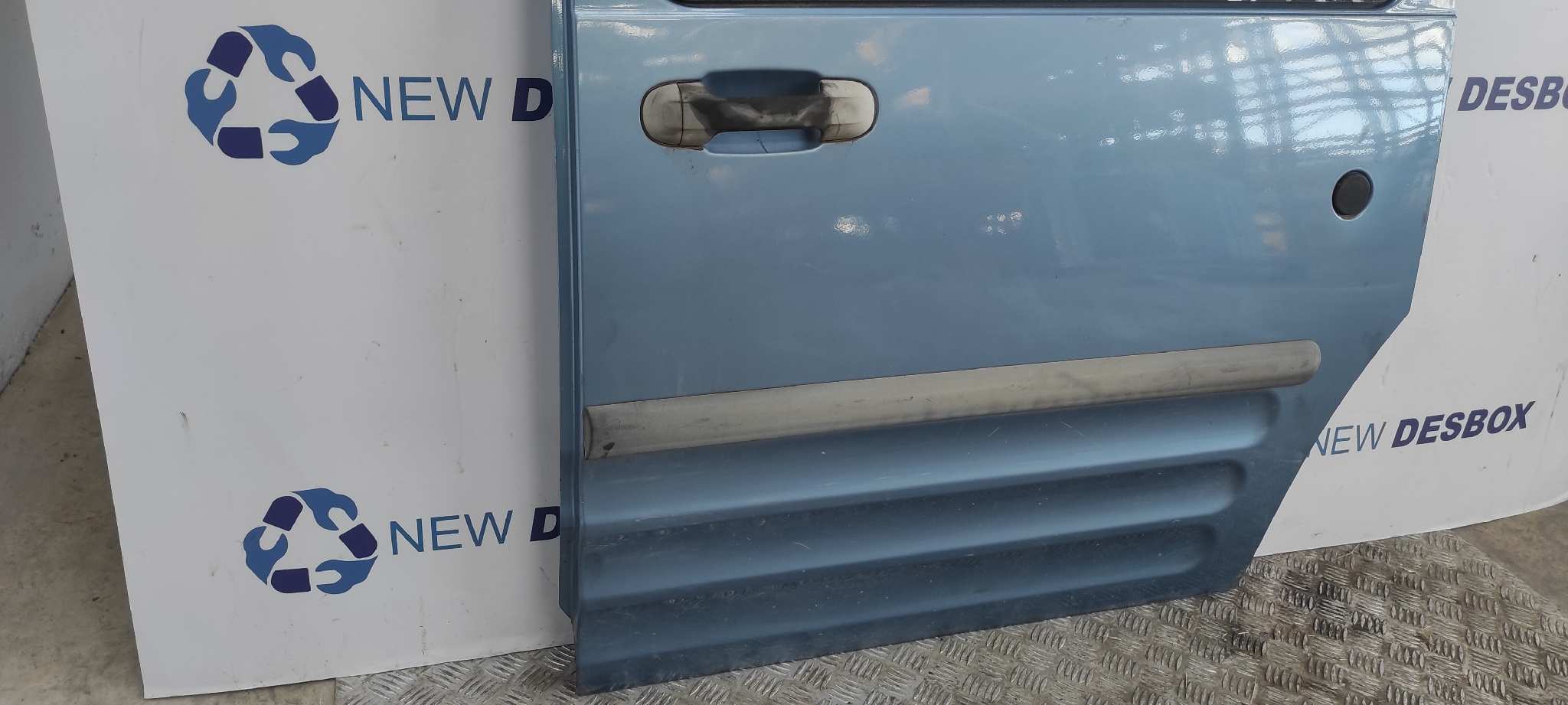 PUERTA LATERAL CORREDERA IZQUIERDA FORD TOURNEO CONNECT (TC7) - vista 4