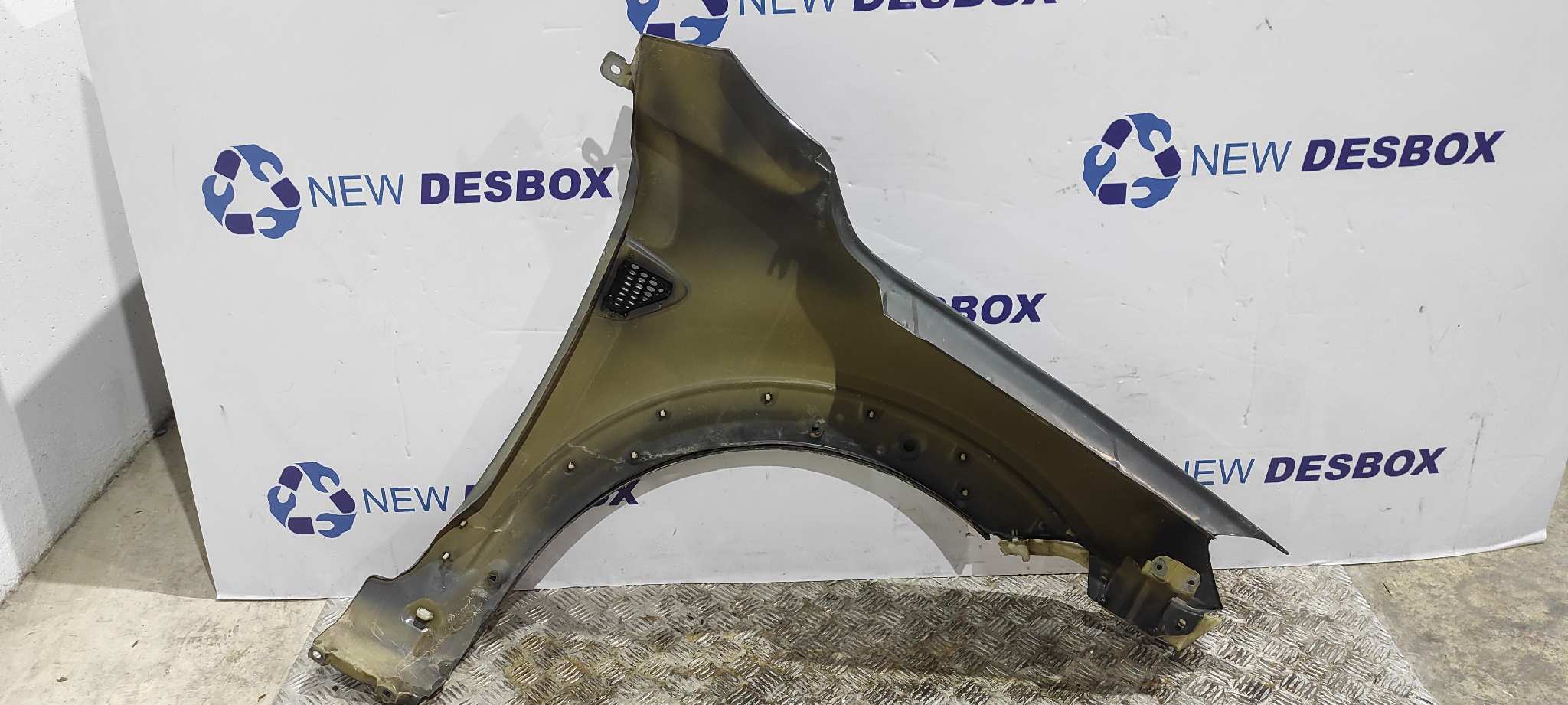 ALETA DELANTERA IZQUIERDA CHEVROLET CAPTIVA - vista 2