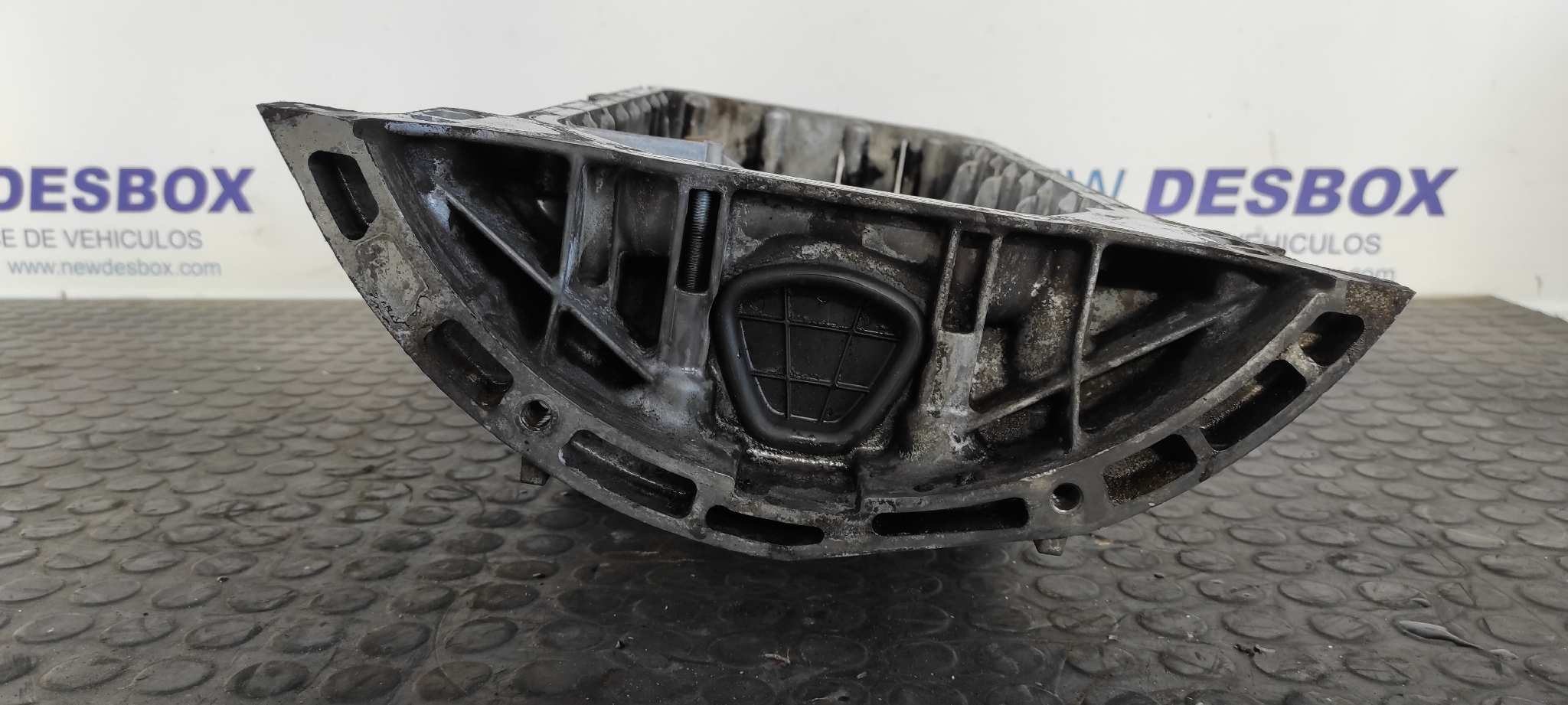 CARTER MERCEDES-BENZ VITO CAJA CERRADA 6.03 -> - vista 7