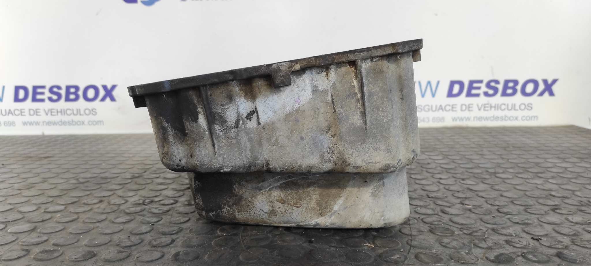 CARTER MERCEDES-BENZ VITO CAJA CERRADA 6.03 -> - vista 2