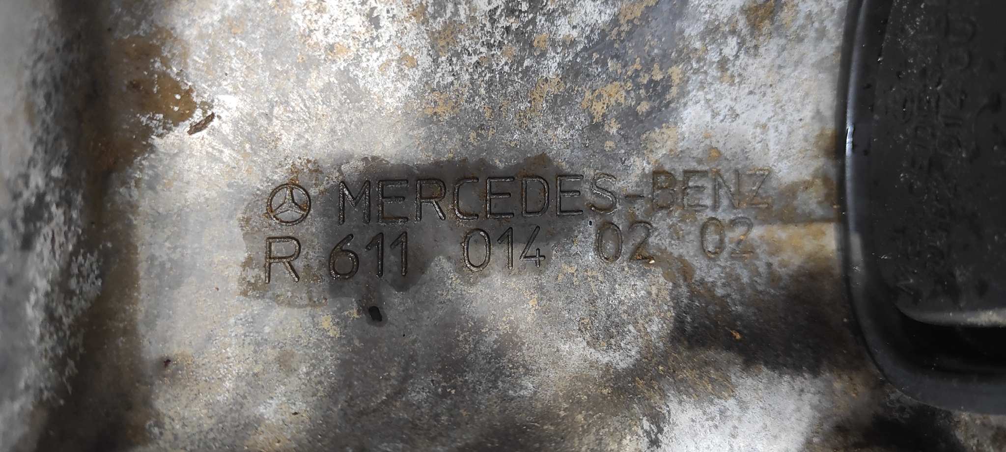 CARTER MERCEDES-BENZ VITO CAJA CERRADA 6.03 -> - vista 3