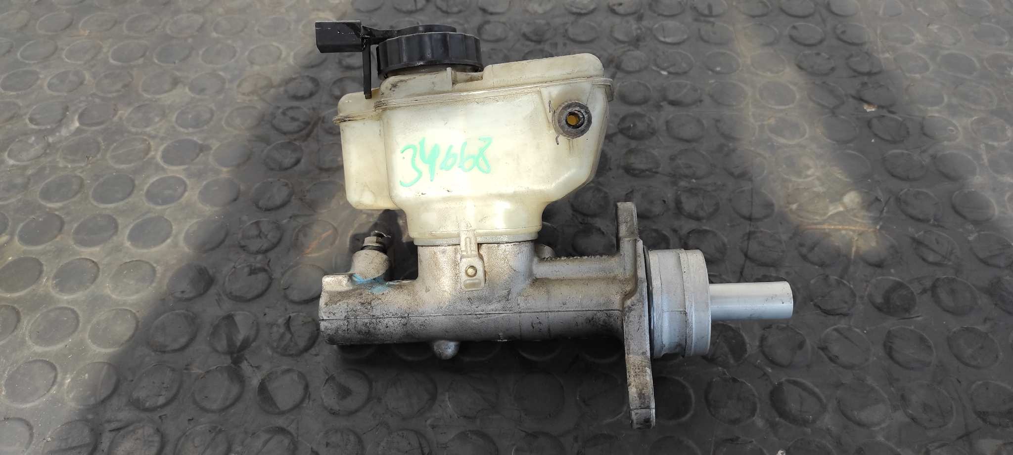 BOMBA FRENO AUDI A3 SPORTBACK (8P) - vista 2