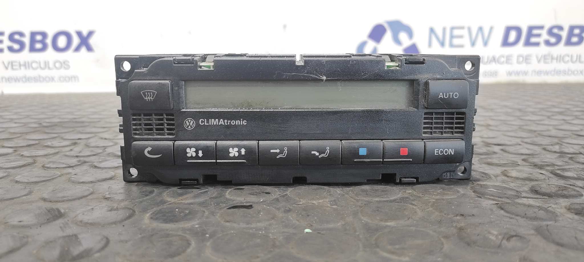 MANDO CLIMATIZADOR VOLKSWAGEN PASSAT BERLINA (3B3)