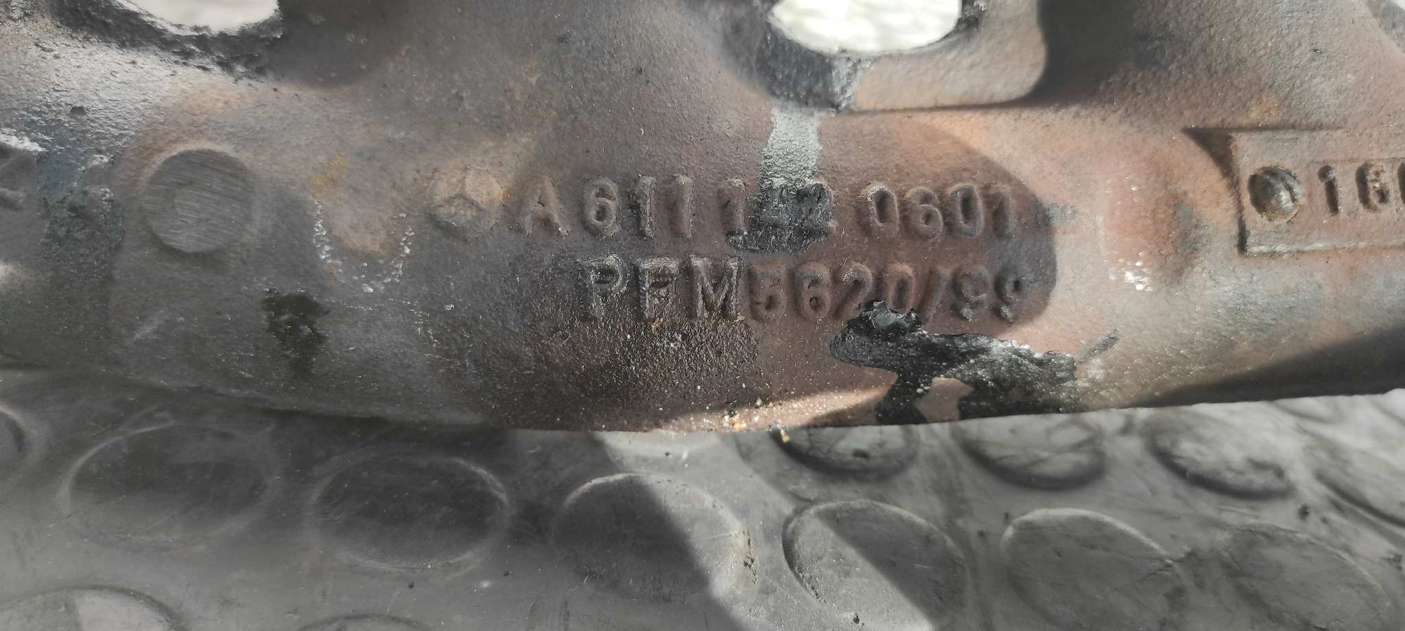 COLECTOR ESCAPE MERCEDES-BENZ VITO CAJA CERRADA 6.03 -> - vista 2