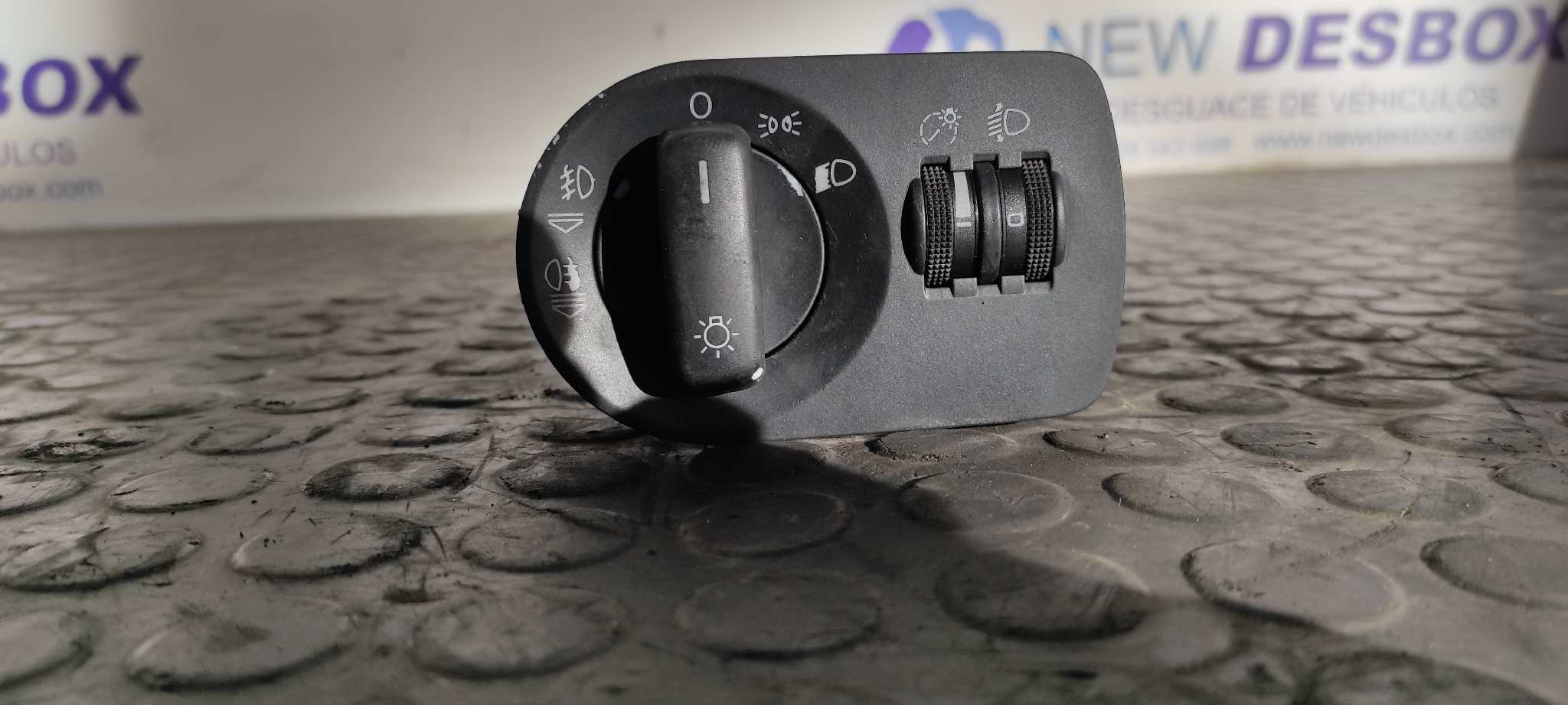 MANDO LUCES AUDI A3 SPORTBACK (8P)