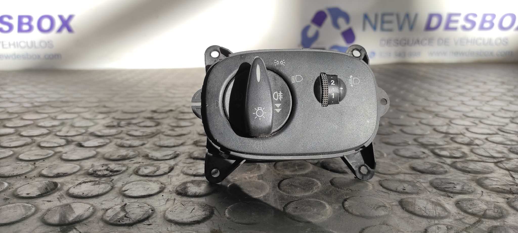 MANDO LUCES FORD TRANSIT CAJA CERRADA, CORTA (FY) (2000 =>)