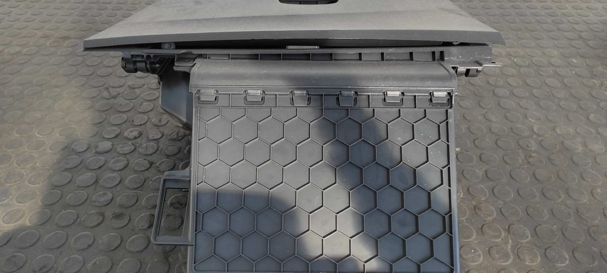 GUANTERA SEAT IBIZA SC (6P5) - vista 7