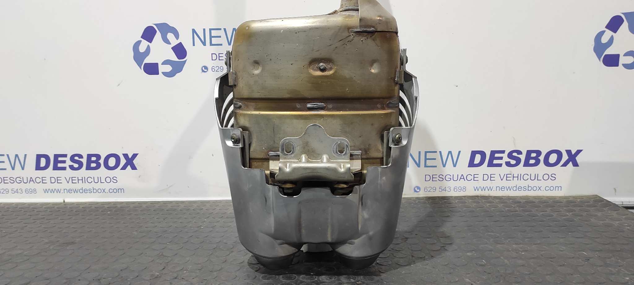 TUBO DE ESCAPE YAMAHA FZ 1 / FZ 6 FAZER - vista 5