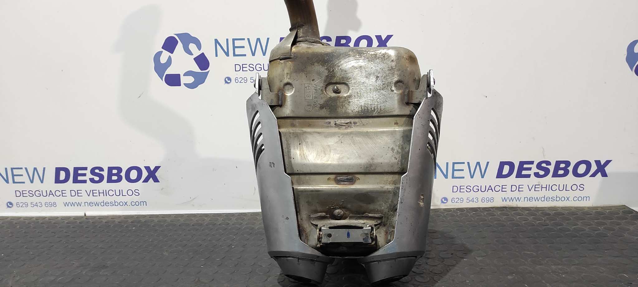 TUBO DE ESCAPE YAMAHA FZ 1 / FZ 6 FAZER - vista 6