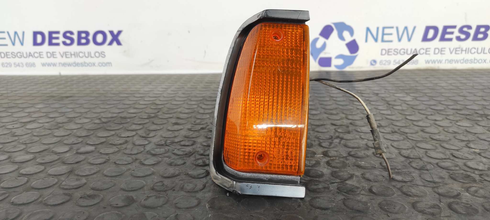 PILOTO DELANTERO DERECHO RENAULT 14