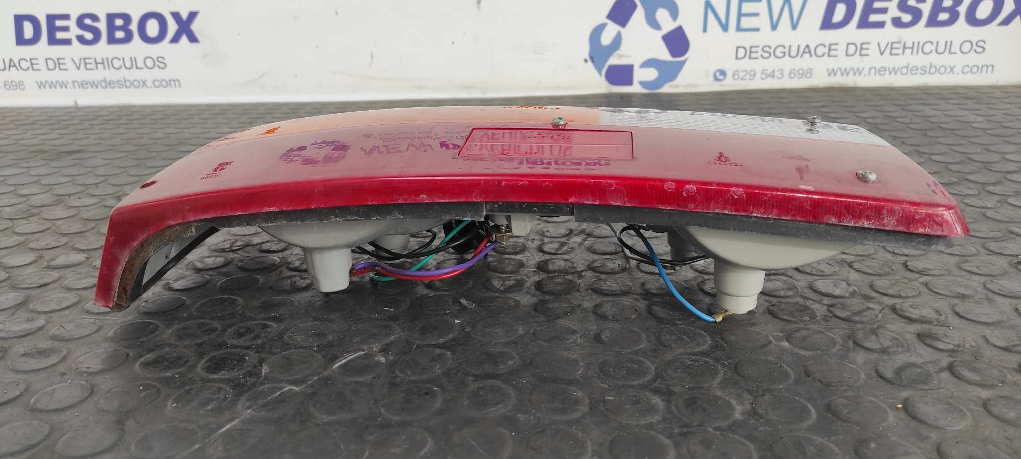 PILOTO TRASERO IZQUIERDO RENAULT 14 - vista 9