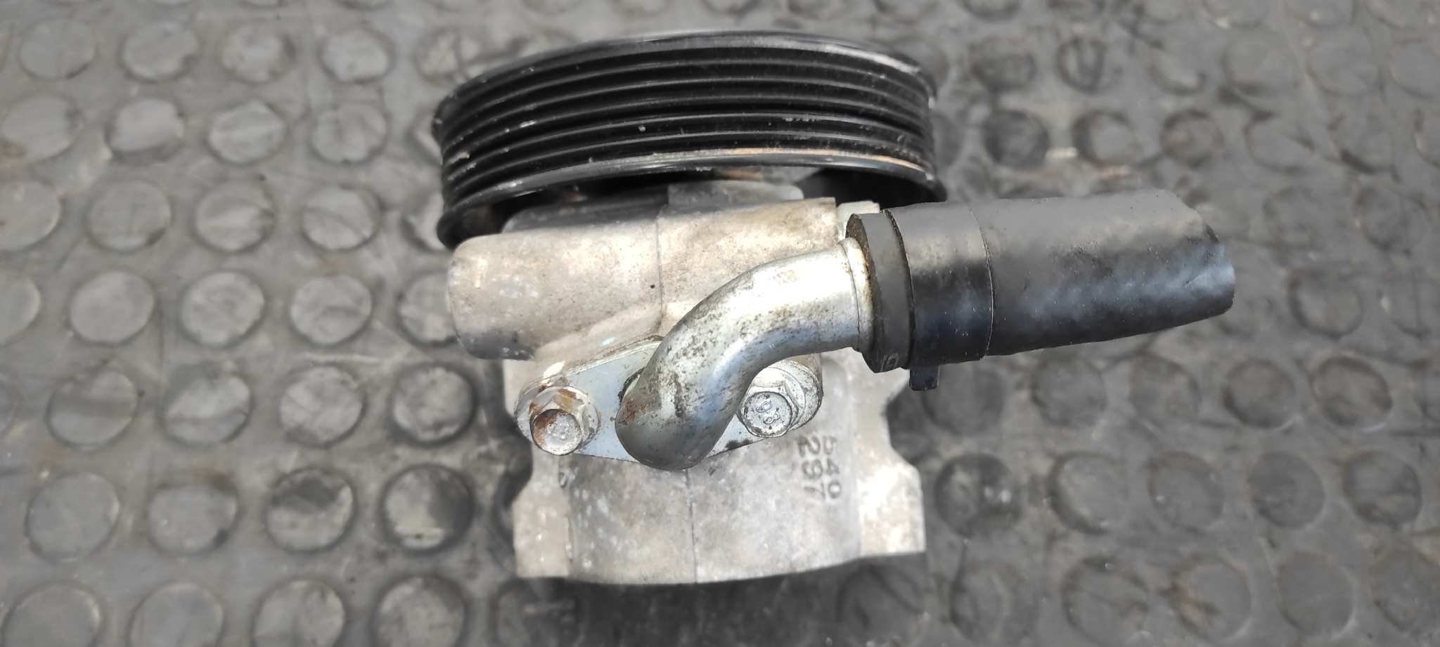 BOMBA DIRECCION CHEVROLET CAPTIVA - vista 4