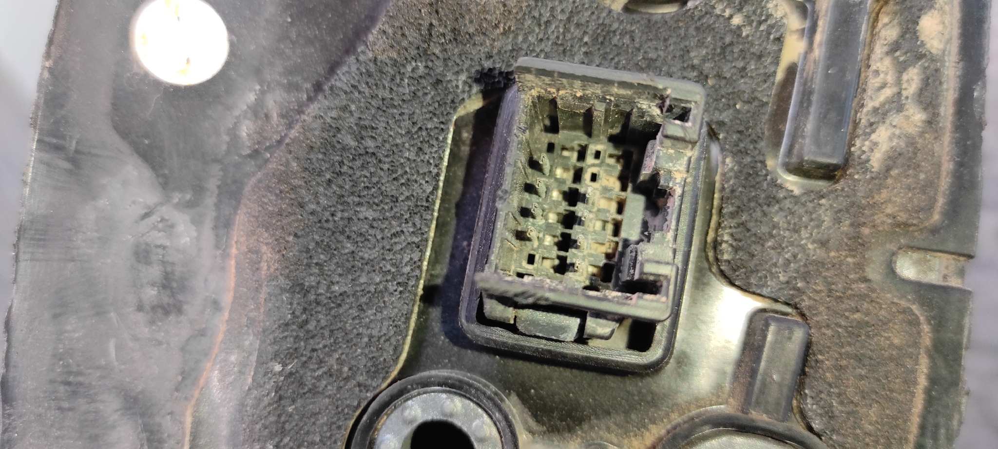 RETROVISOR DERECHO CHEVROLET CAPTIVA - vista 3