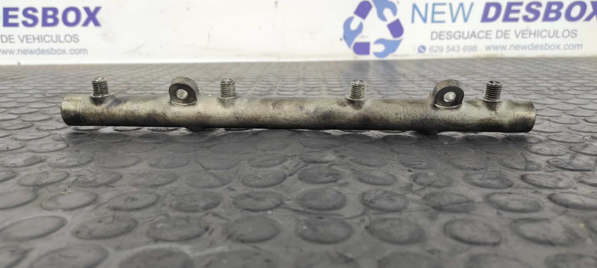 RAMPA INYECTORA MERCEDES CLASE G (W463) - vista 4