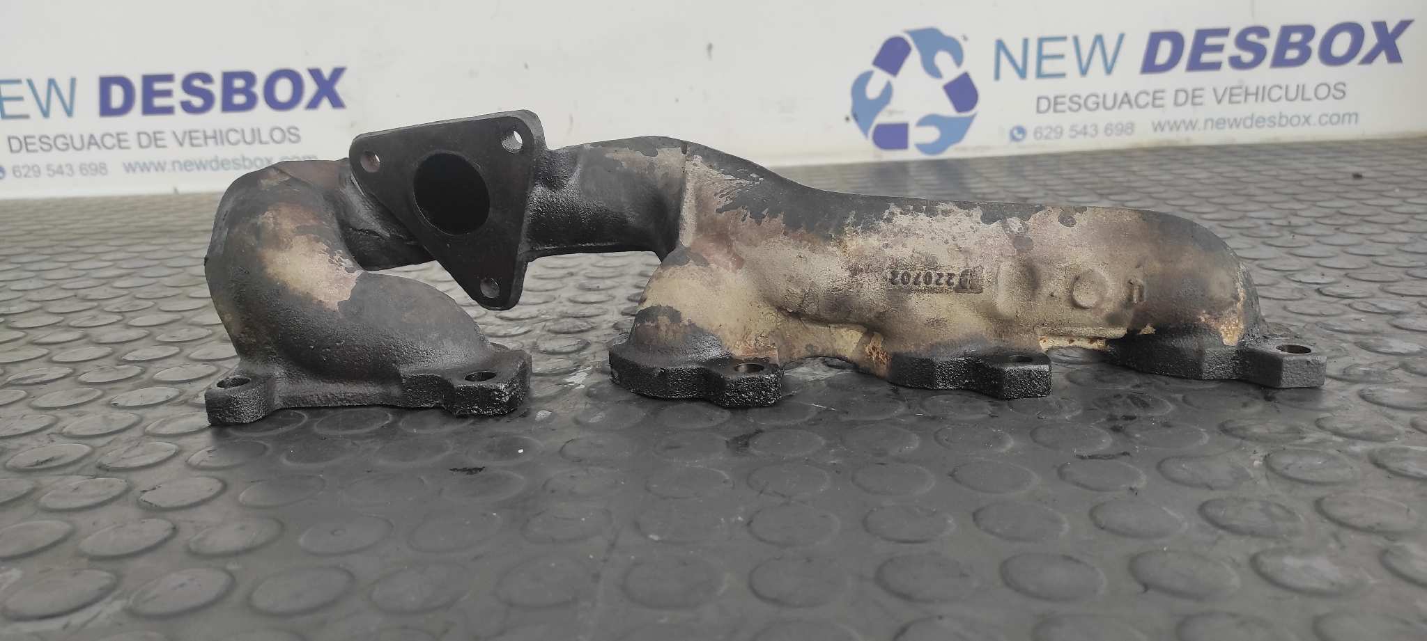 COLECTOR ESCAPE MERCEDES CLASE G (W463)