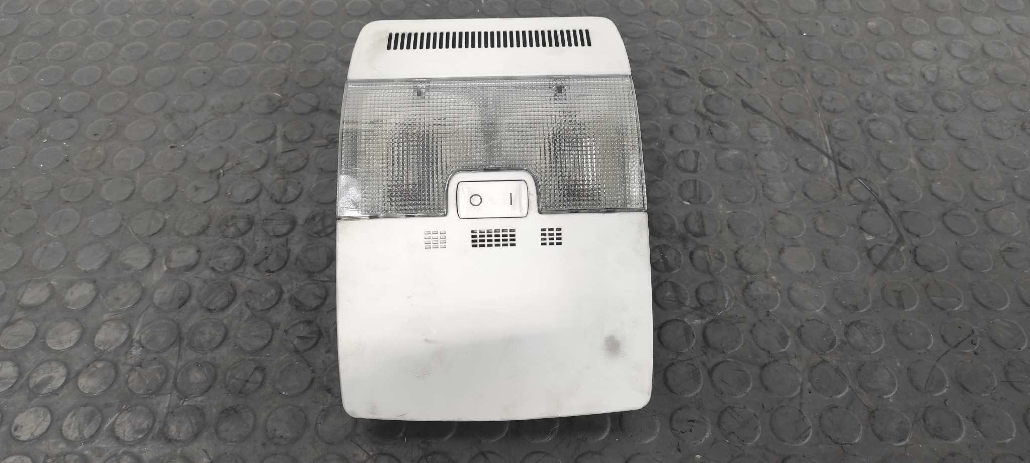 LUZ INTERIOR AUDI A3 SPORTBACK (8P)