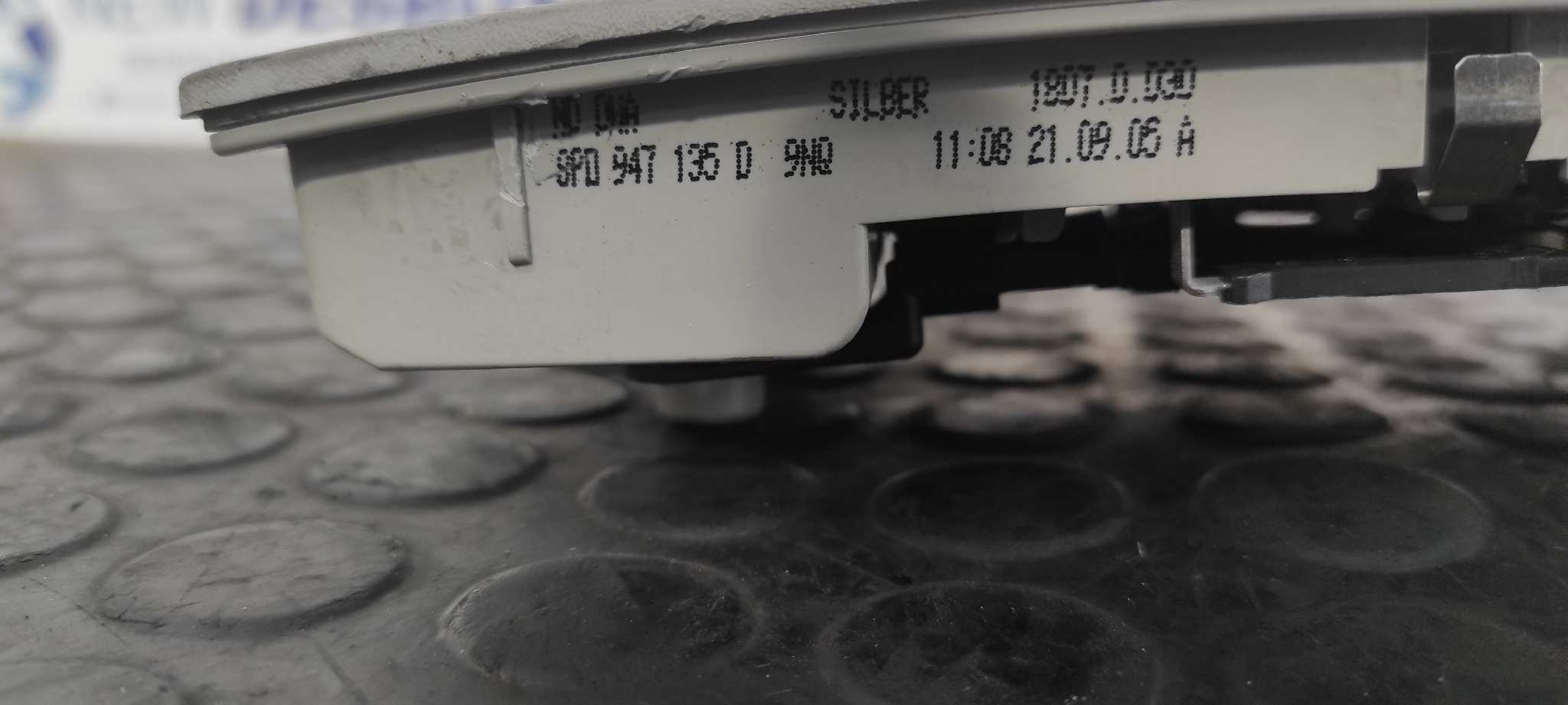 LUZ INTERIOR AUDI A3 SPORTBACK (8P) - vista 4