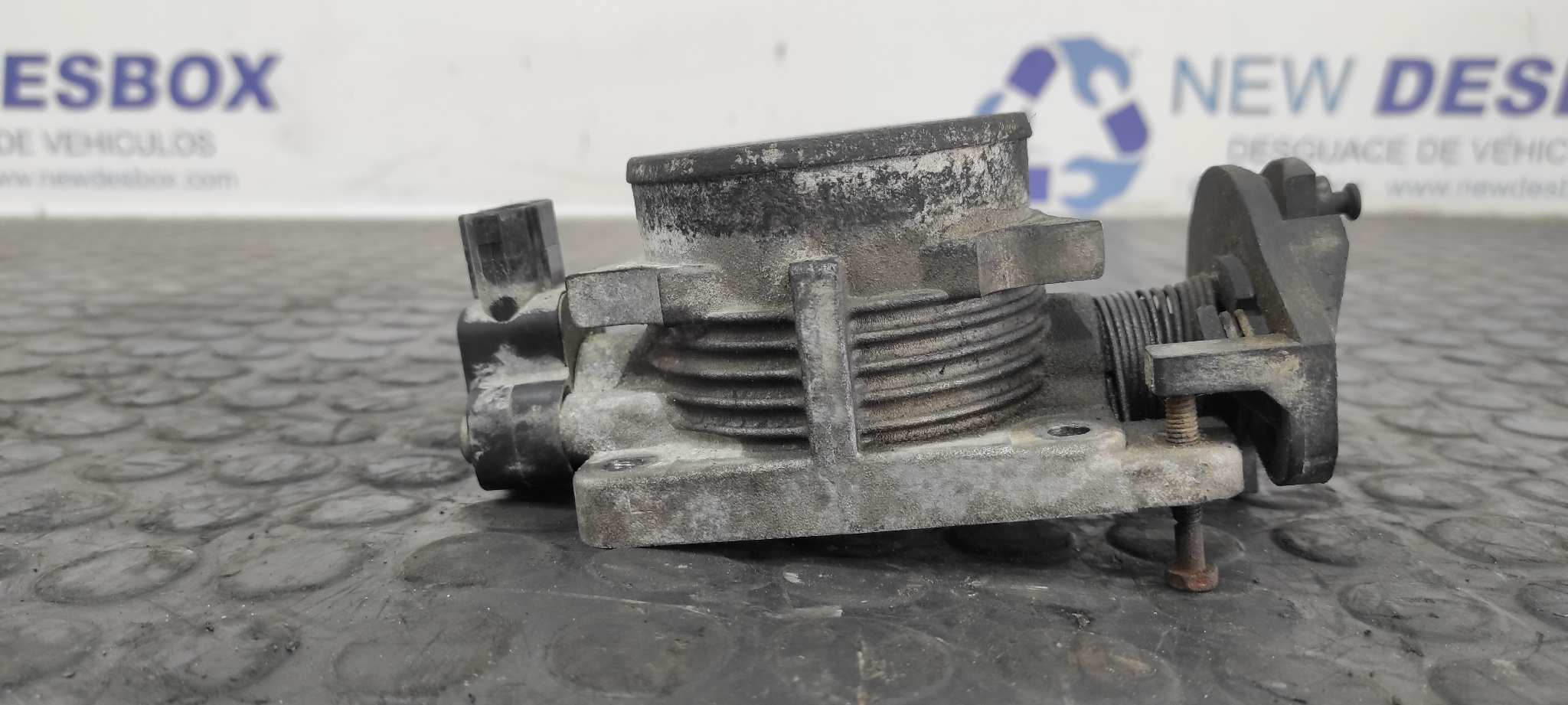 CAJA MARIPOSA FORD EXPLORER - vista 2