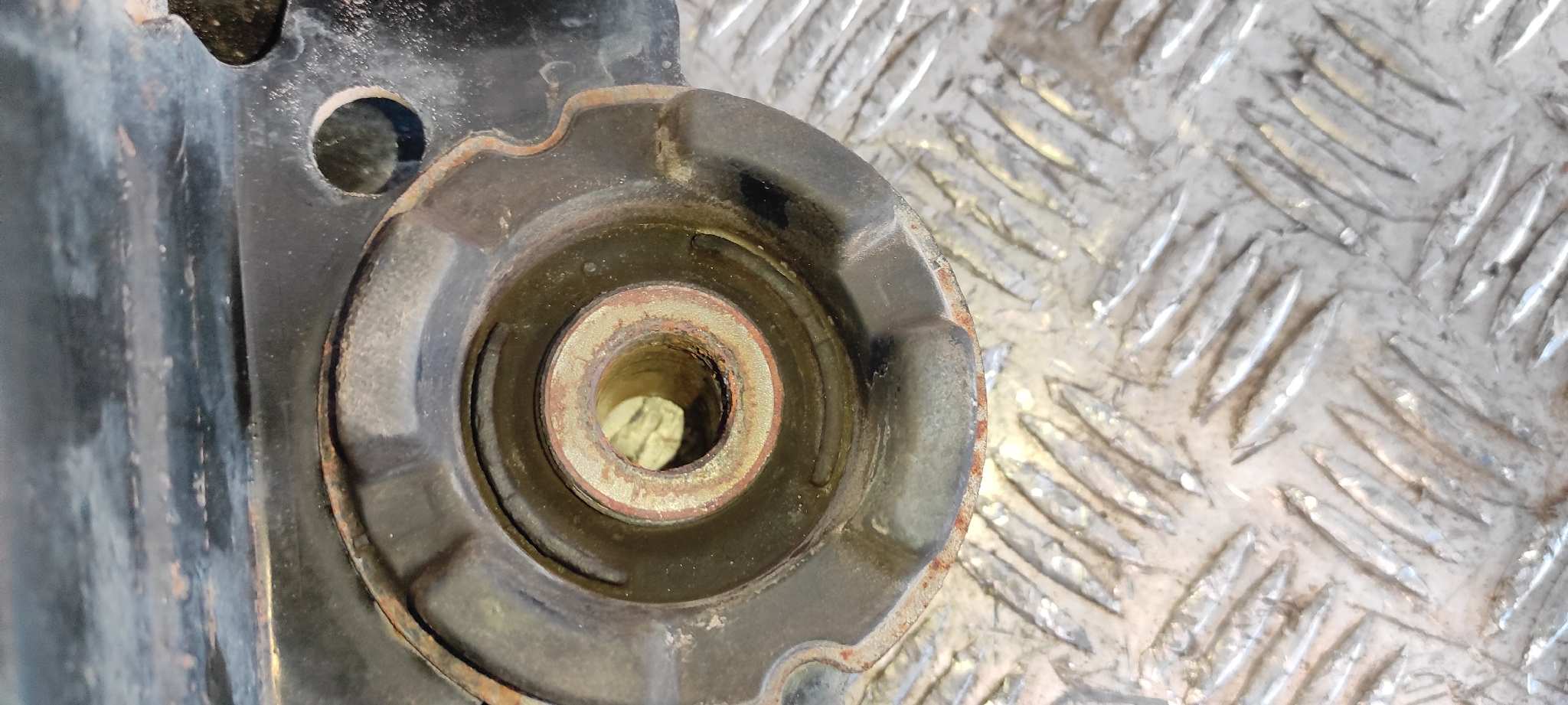 PUENTE DELANTERO CHEVROLET CAPTIVA - vista 5