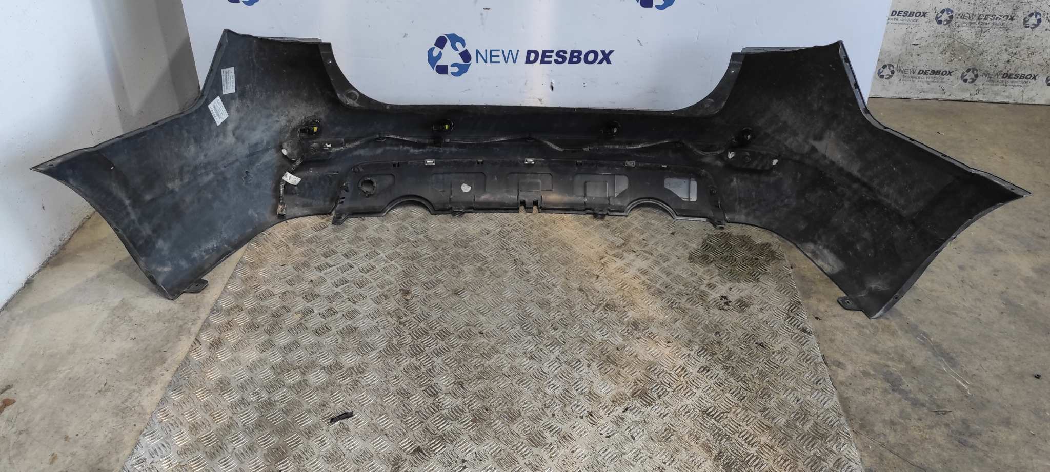 PARAGOLPES TRASERO CHEVROLET CAPTIVA - vista 9