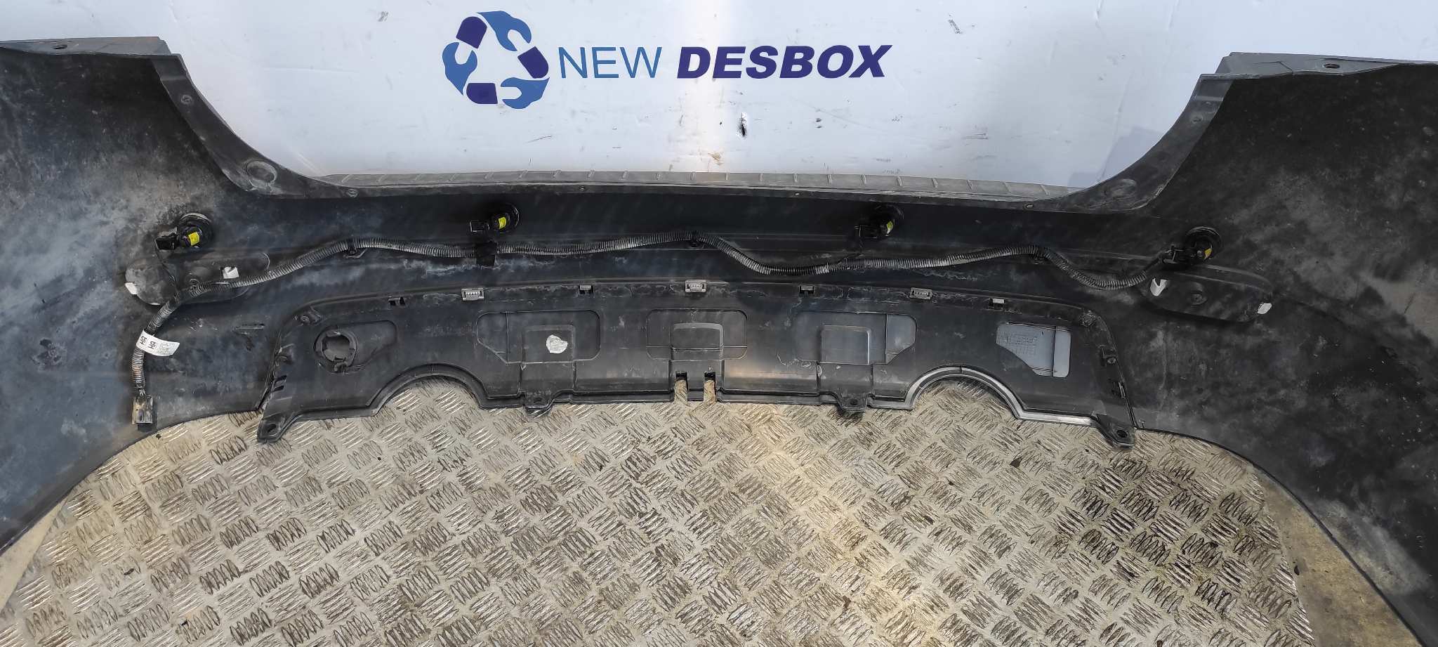 PARAGOLPES TRASERO CHEVROLET CAPTIVA - vista 2