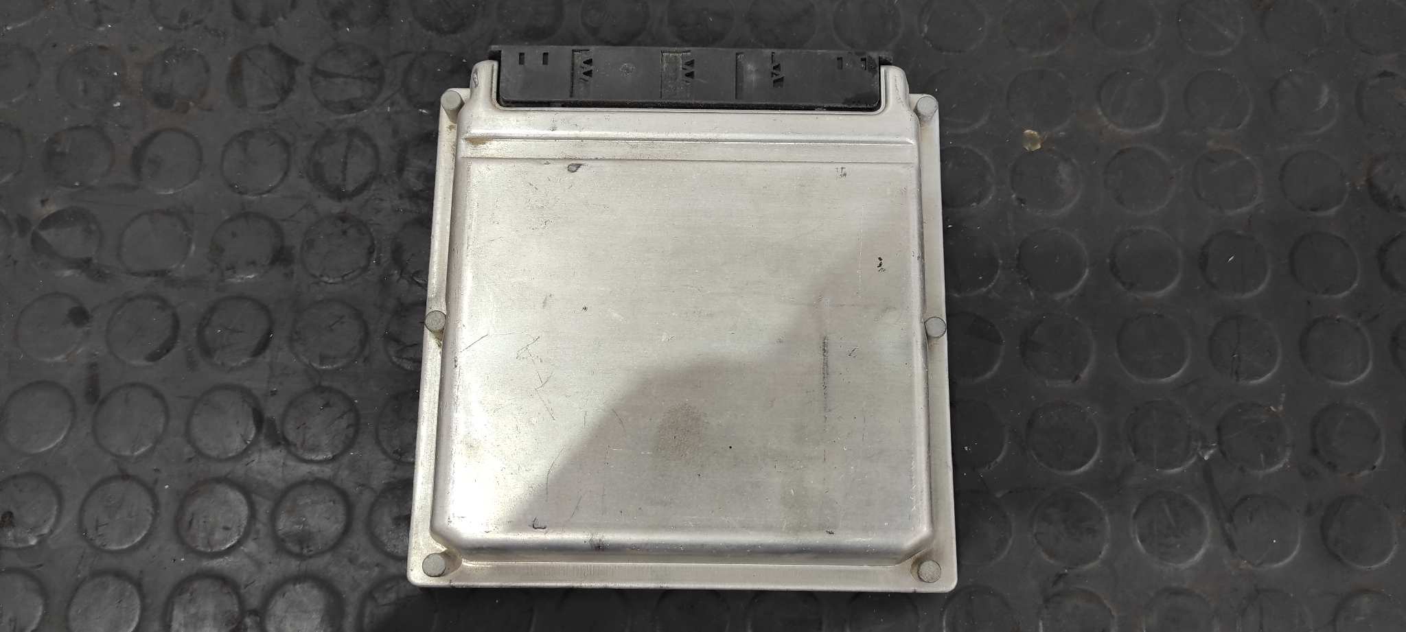 CENTRALITA MOTOR UCE MERCEDES-BENZ CLASE M (W163) - vista 3