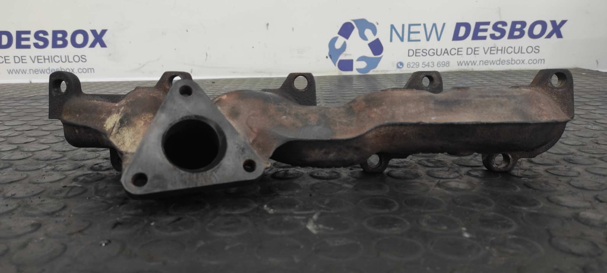 COLECTOR ESCAPE MERCEDES CLASE G (W463) - vista 3