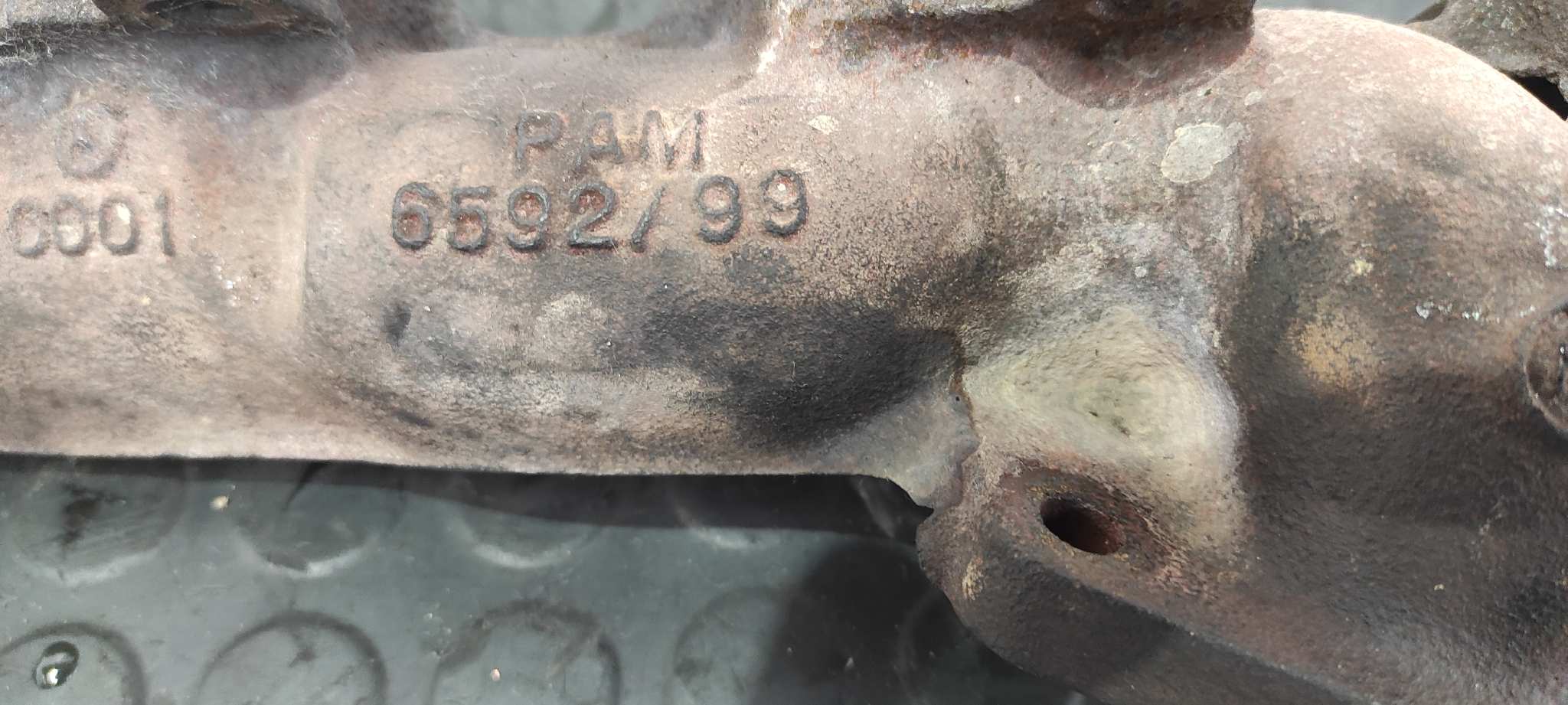 COLECTOR ESCAPE MERCEDES CLASE G (W463) - vista 6