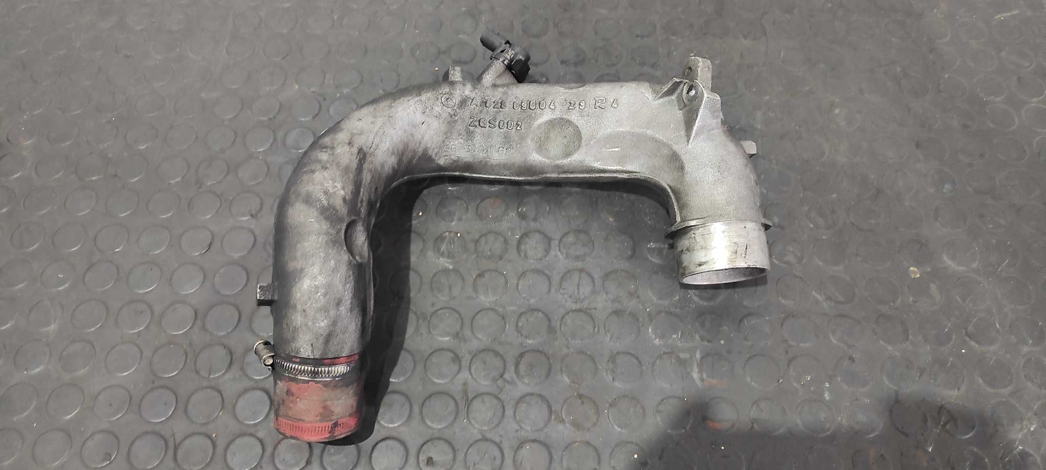 TUBO MERCEDES CLASE G (W463)