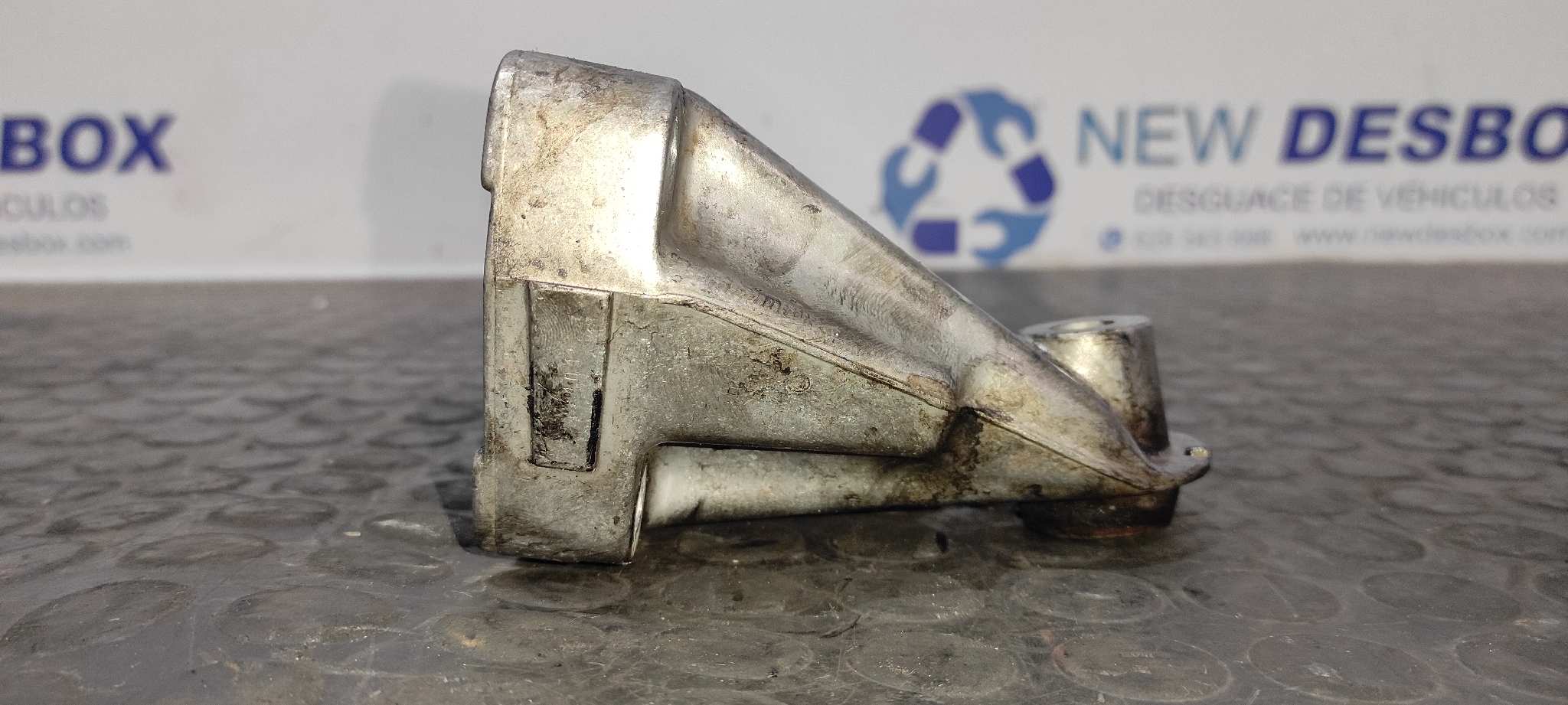 SOPORTE MOTOR MERCEDES CLASE G (W463) - vista 3